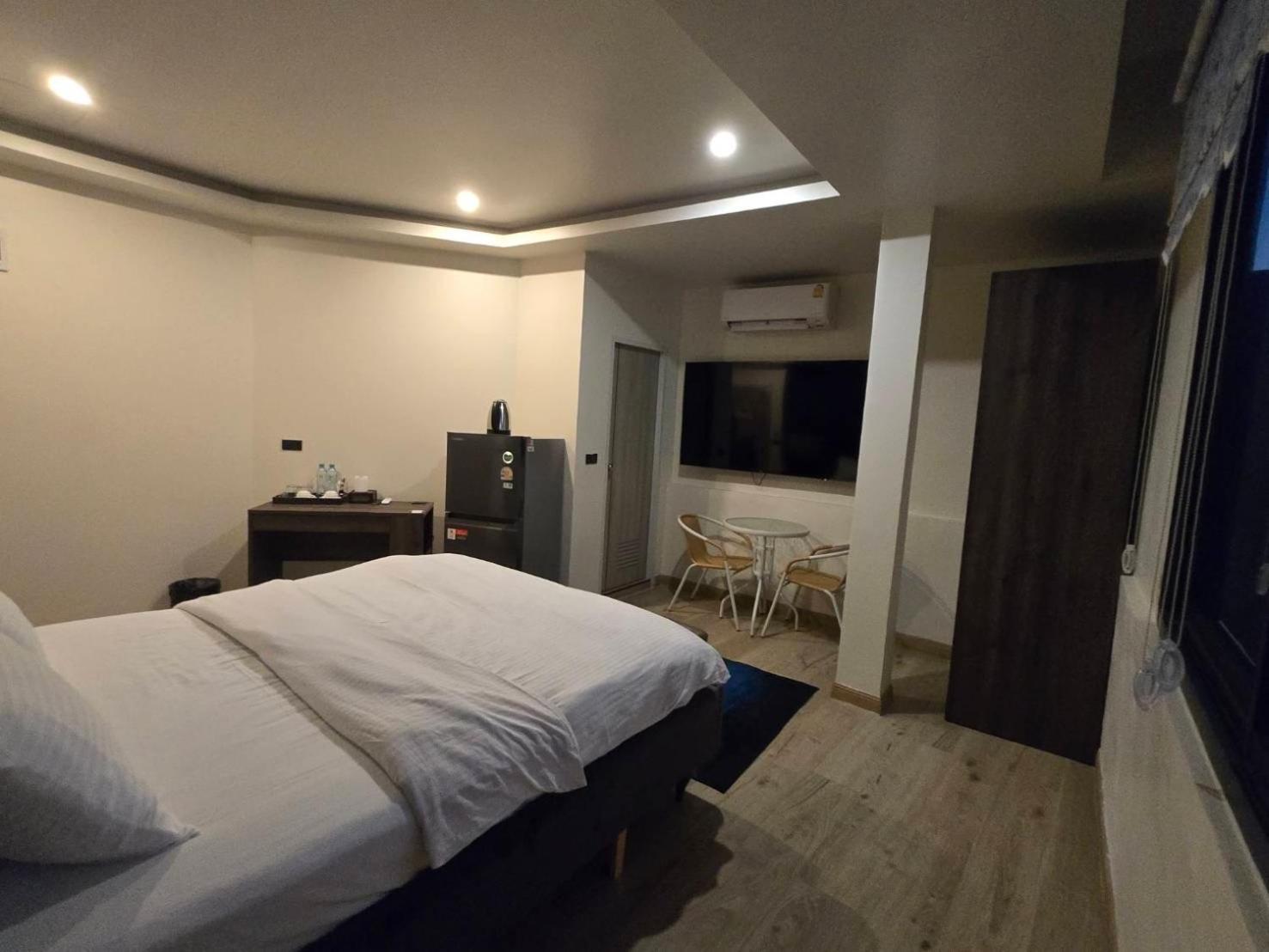 Pumpui Place Pattaya Ngoại thất bức ảnh