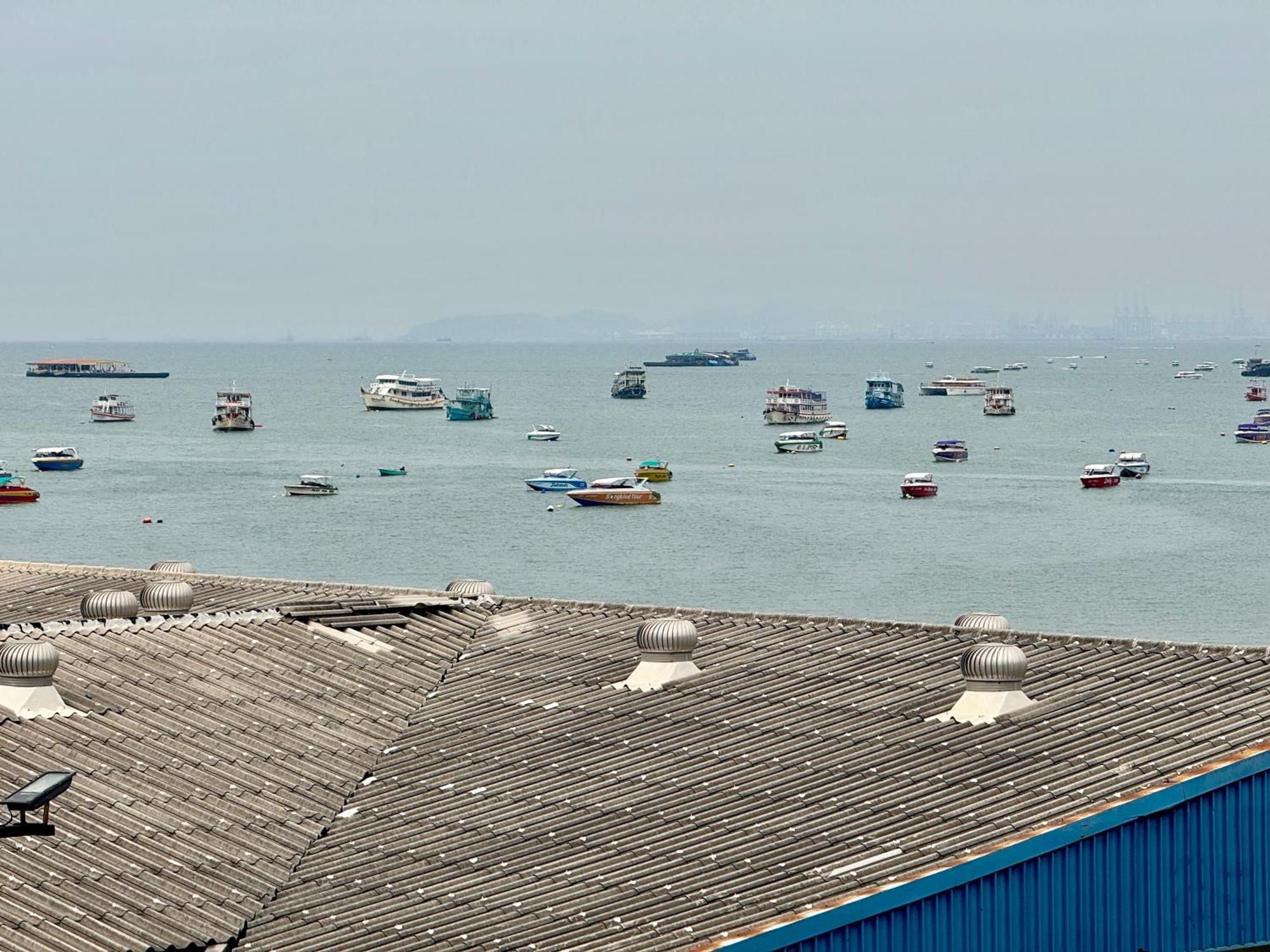 Pumpui Place Pattaya Ngoại thất bức ảnh