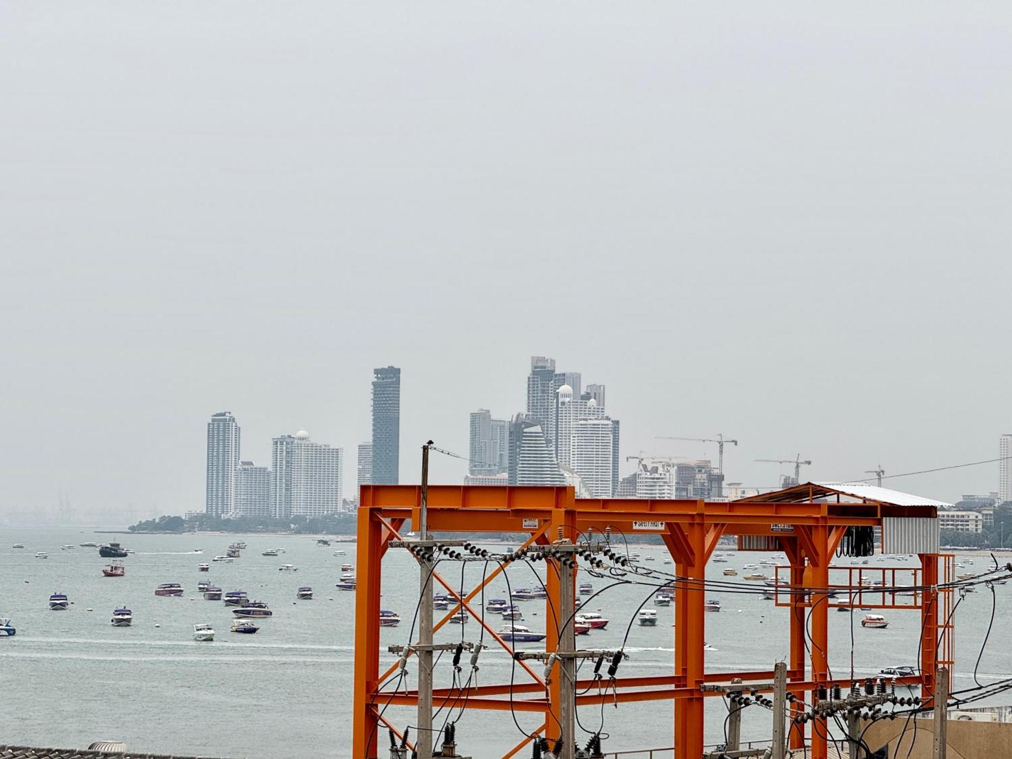 Pumpui Place Pattaya Ngoại thất bức ảnh