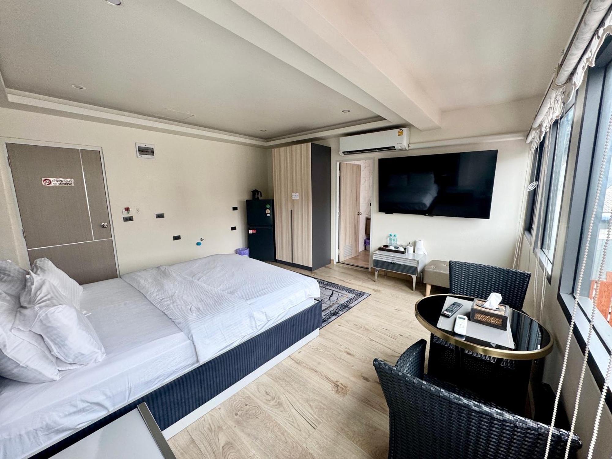 Pumpui Place Pattaya Ngoại thất bức ảnh
